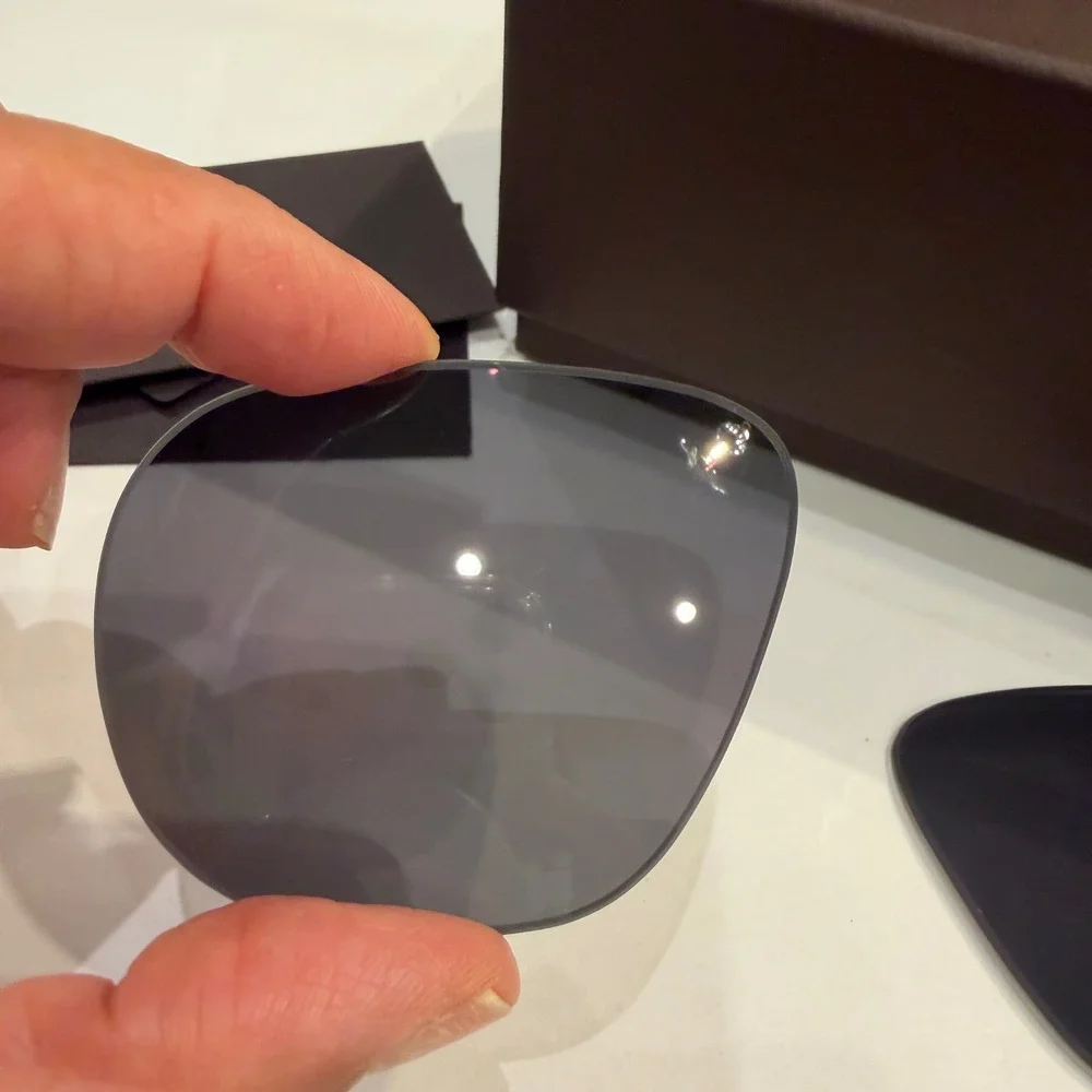 Tom Ford Polarized Replacement Sunglasses Lenses Smoke Gray with Box & Cards